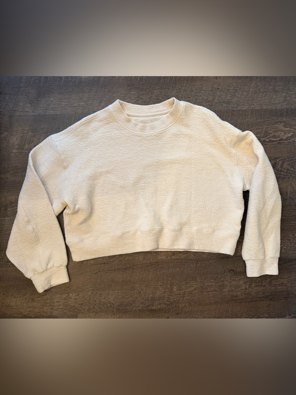 Lululemon Women's Cream Textured Crop Sweatshirt